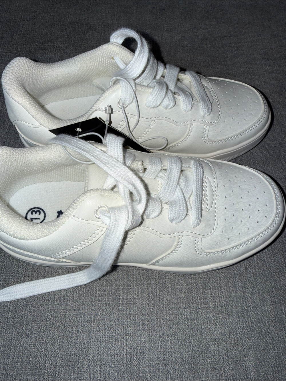 Art Class Kids White Classic Lace-Up Sneakers